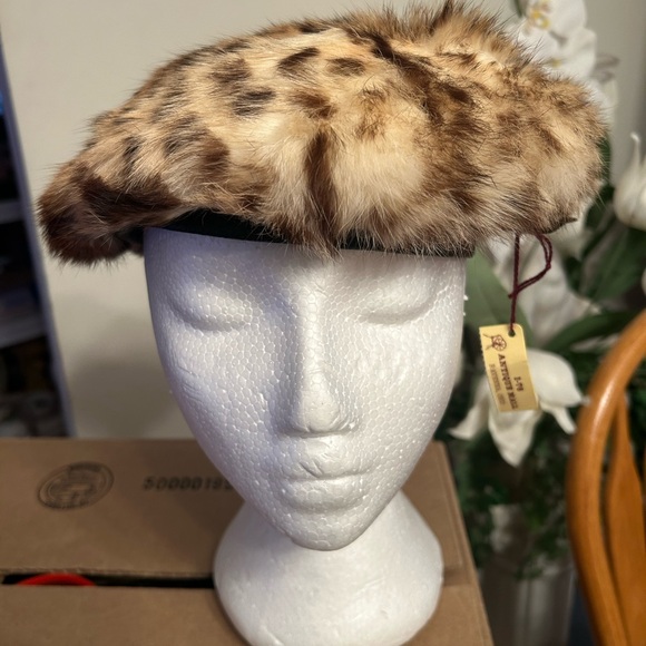 Vintage Evelyn Varon Exclusive Leopard Print Rabbit Fur Headband HatLeather Base